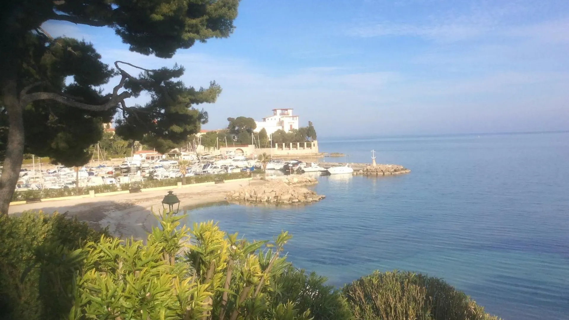 Beaulieu Apartment  Beaulieu-sur-Mer
