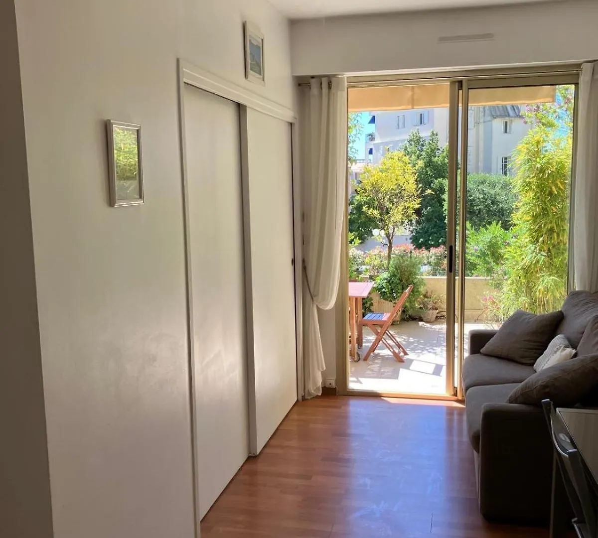Beaulieu Apartment